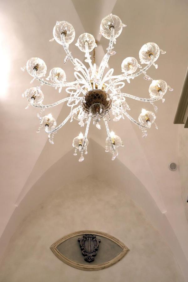 ガリポリ Palazzo Castiglione Bed & Breakfast エクステリア 写真