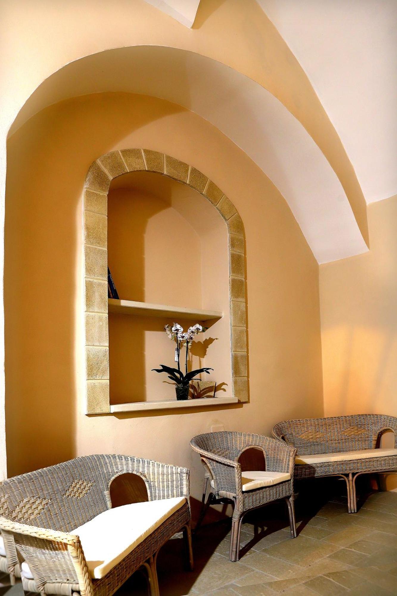 ガリポリ Palazzo Castiglione Bed & Breakfast エクステリア 写真